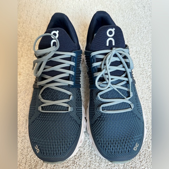 On Cloud Men Cloudswift Blue White Running Shoes Size 8M - Picture 2 of 10